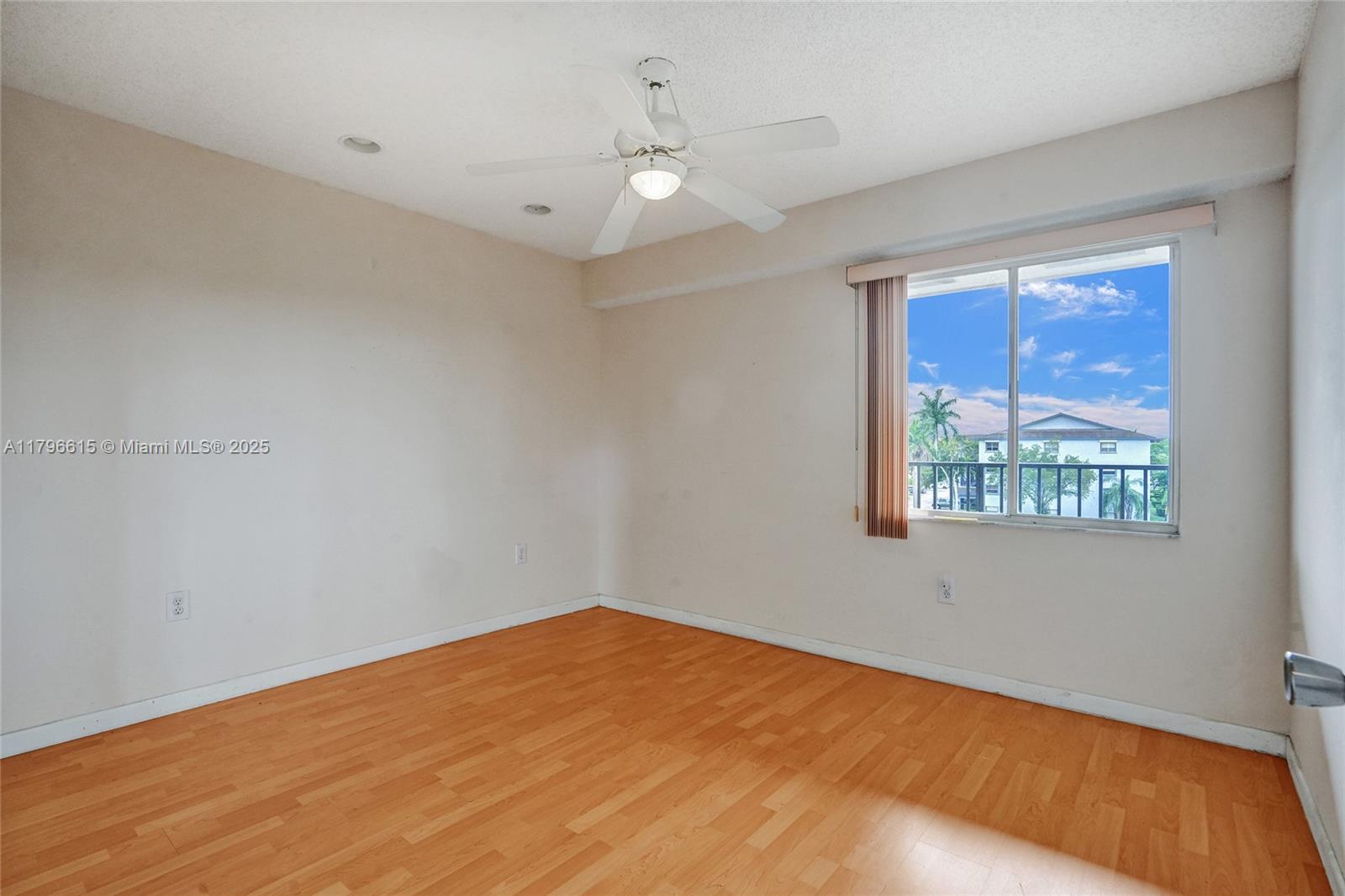 12750 SW 15th St #411D, Pembroke Pines, Florida image 17