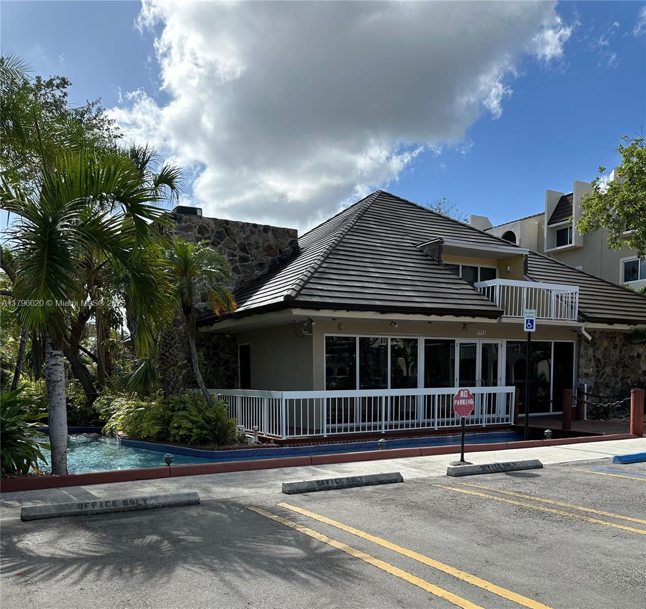 Listing Photo 25