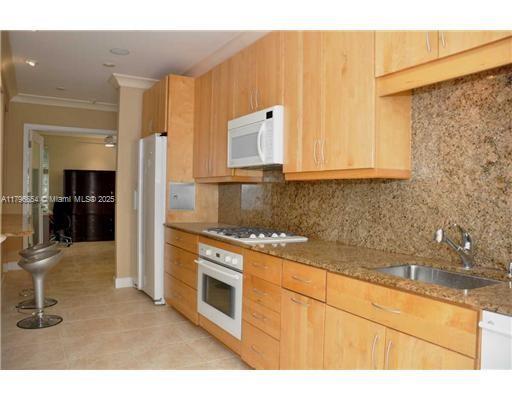 Property photo # 4