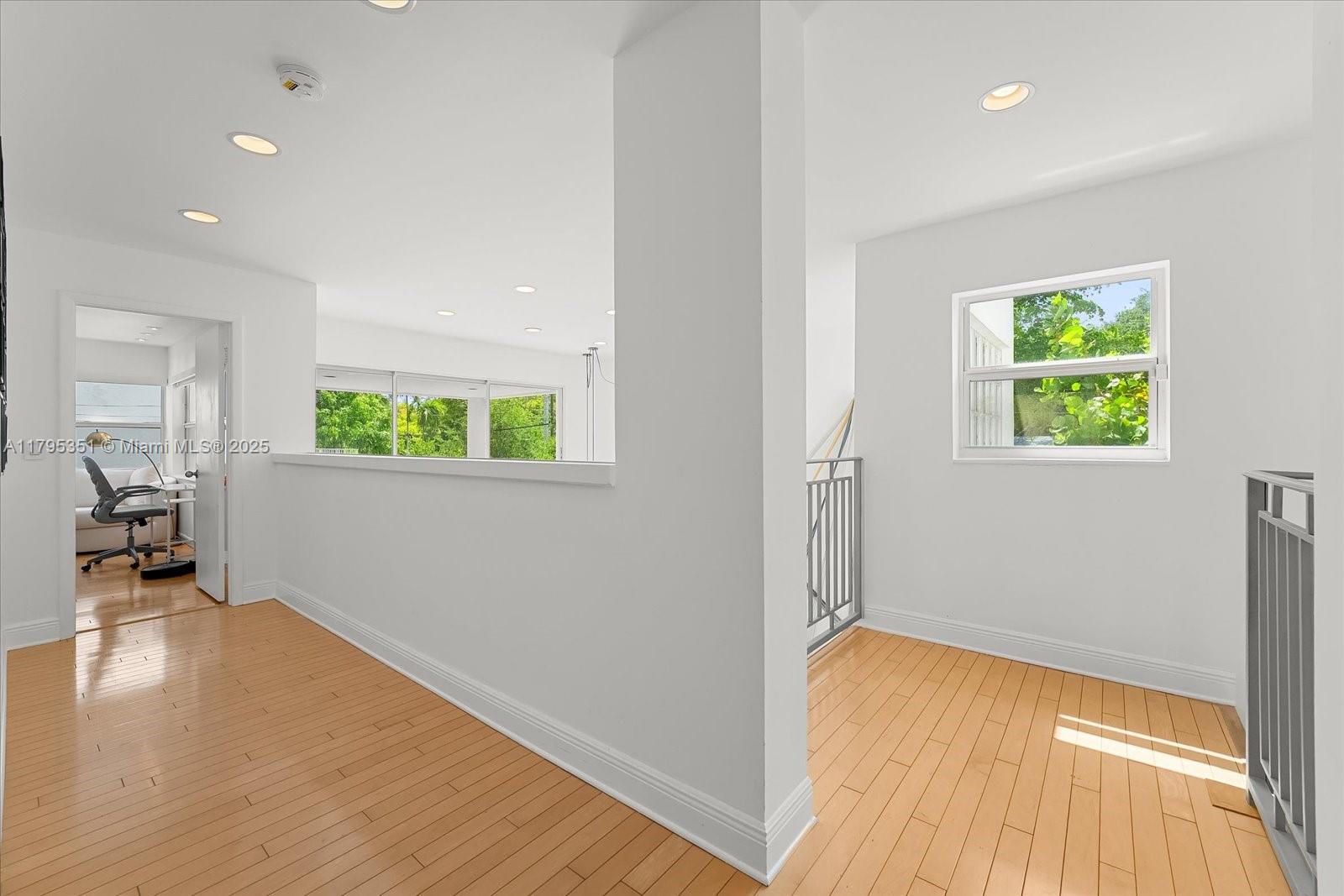 Listing Photo 21