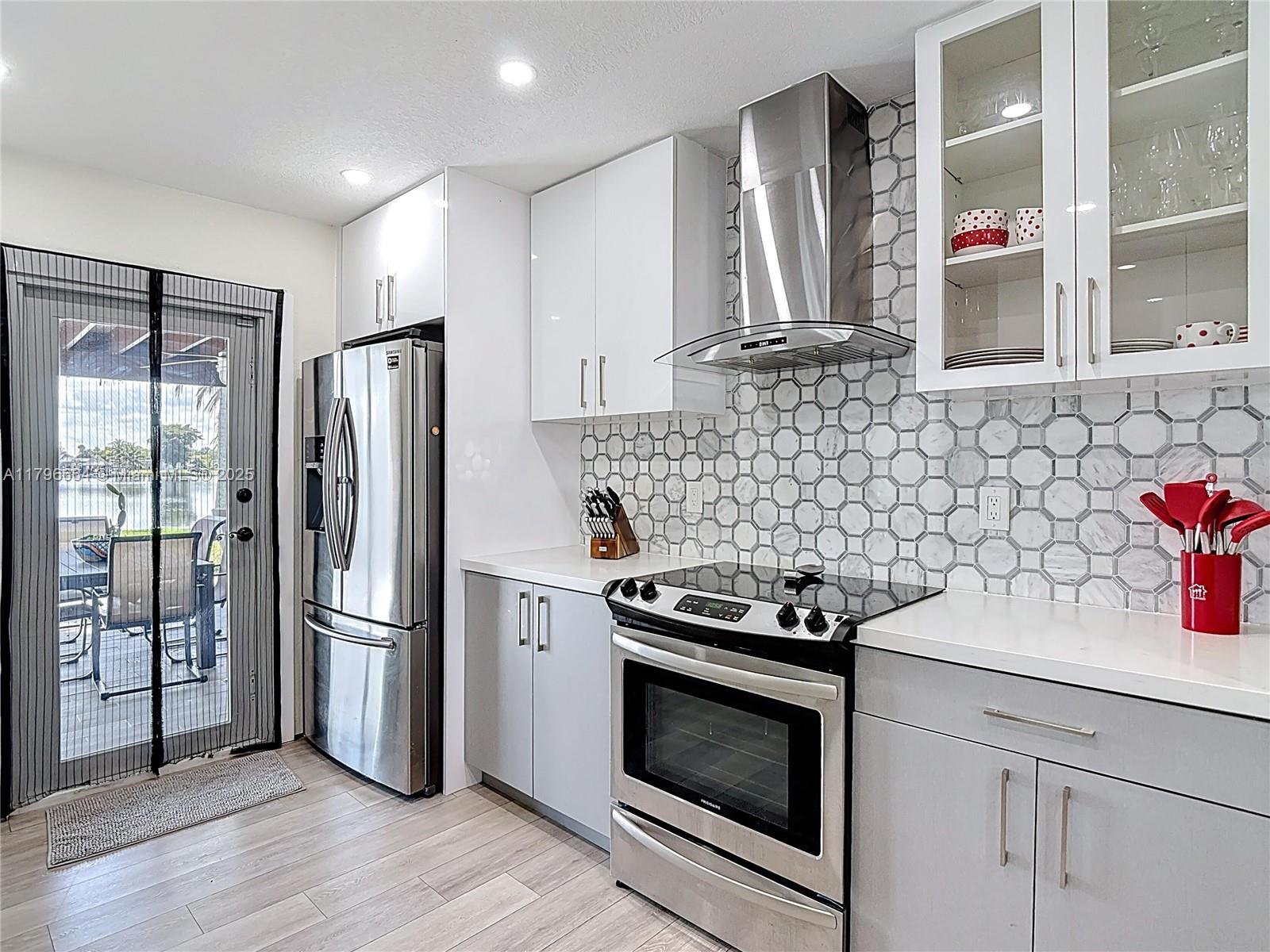 17931 NW 85th Ave, Hialeah, Florida image 21