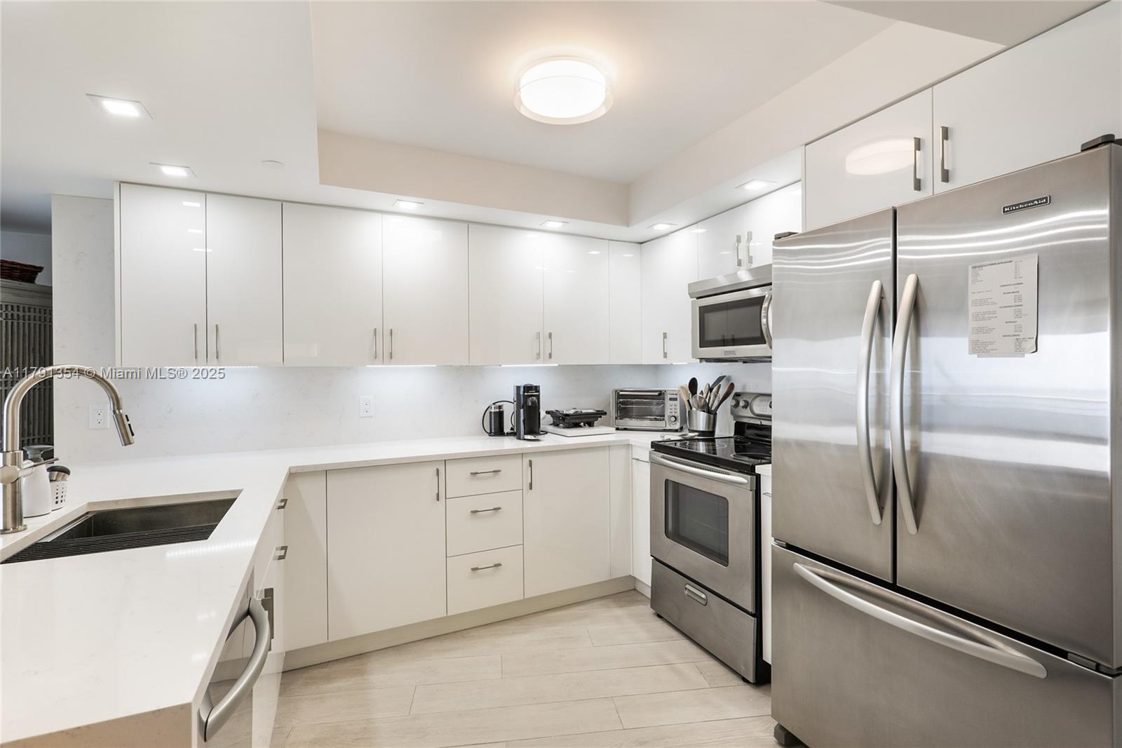 Property photo # 3