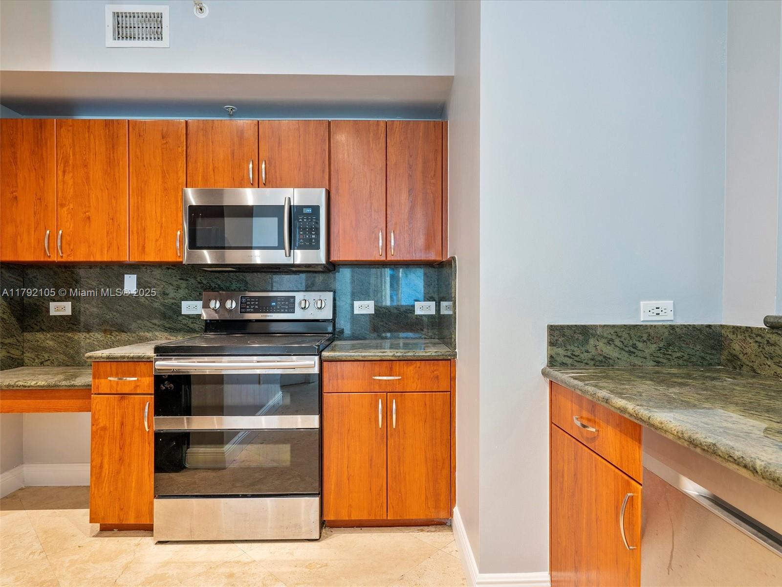 Property photo # 7