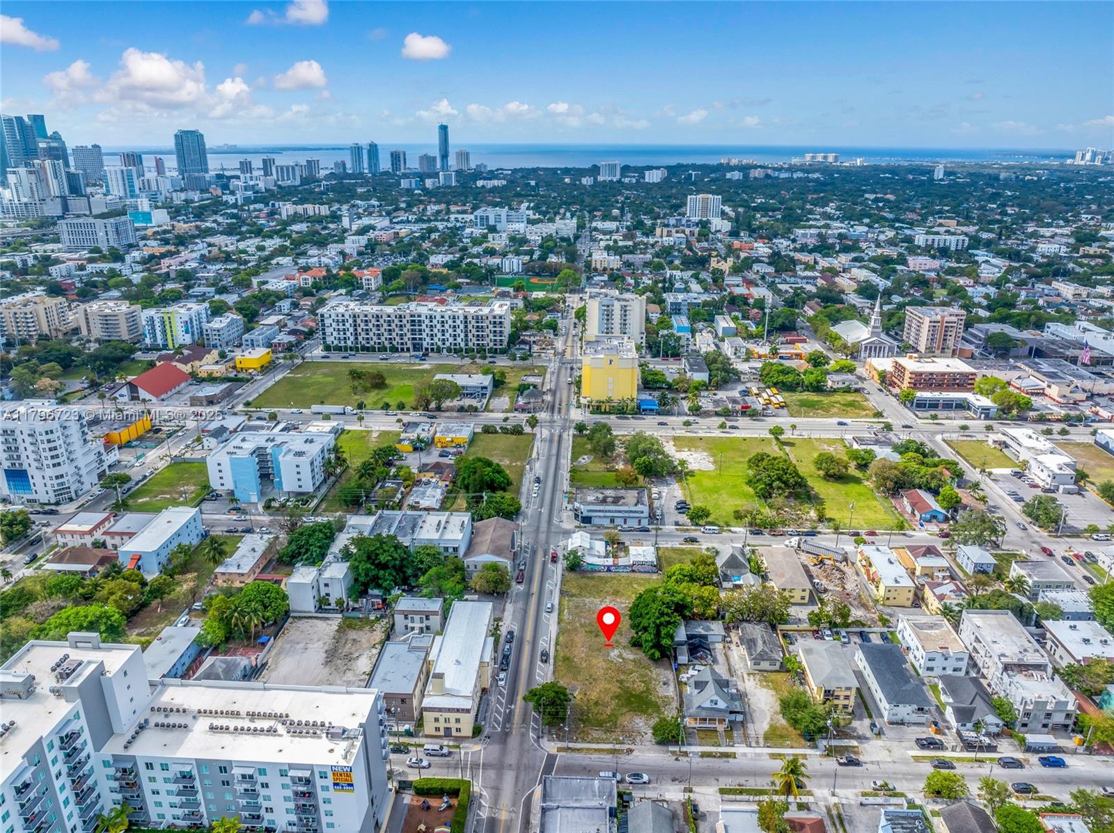140 NW 8th Ave, Miami, Florida image 14