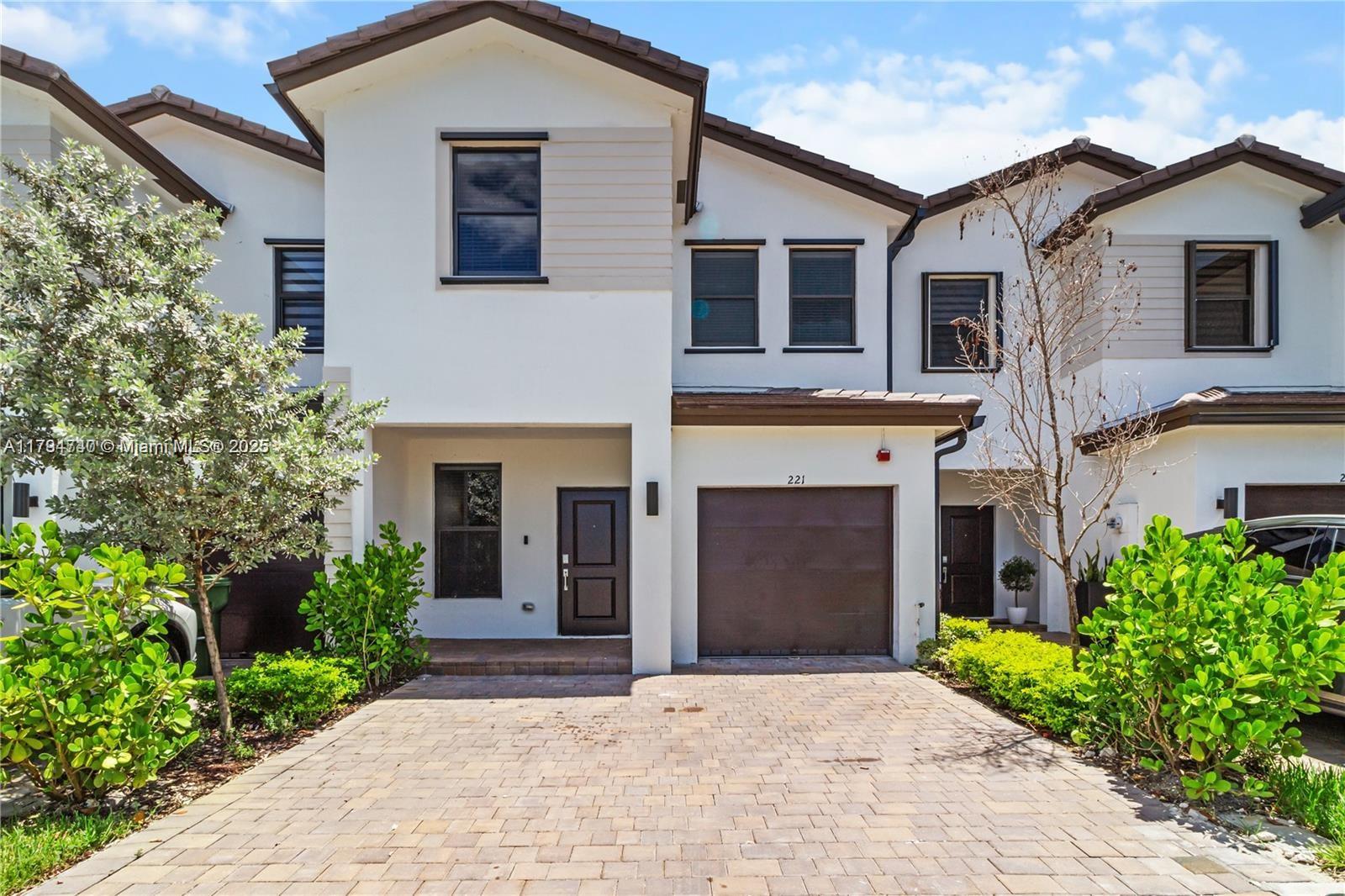 Property photo # 6