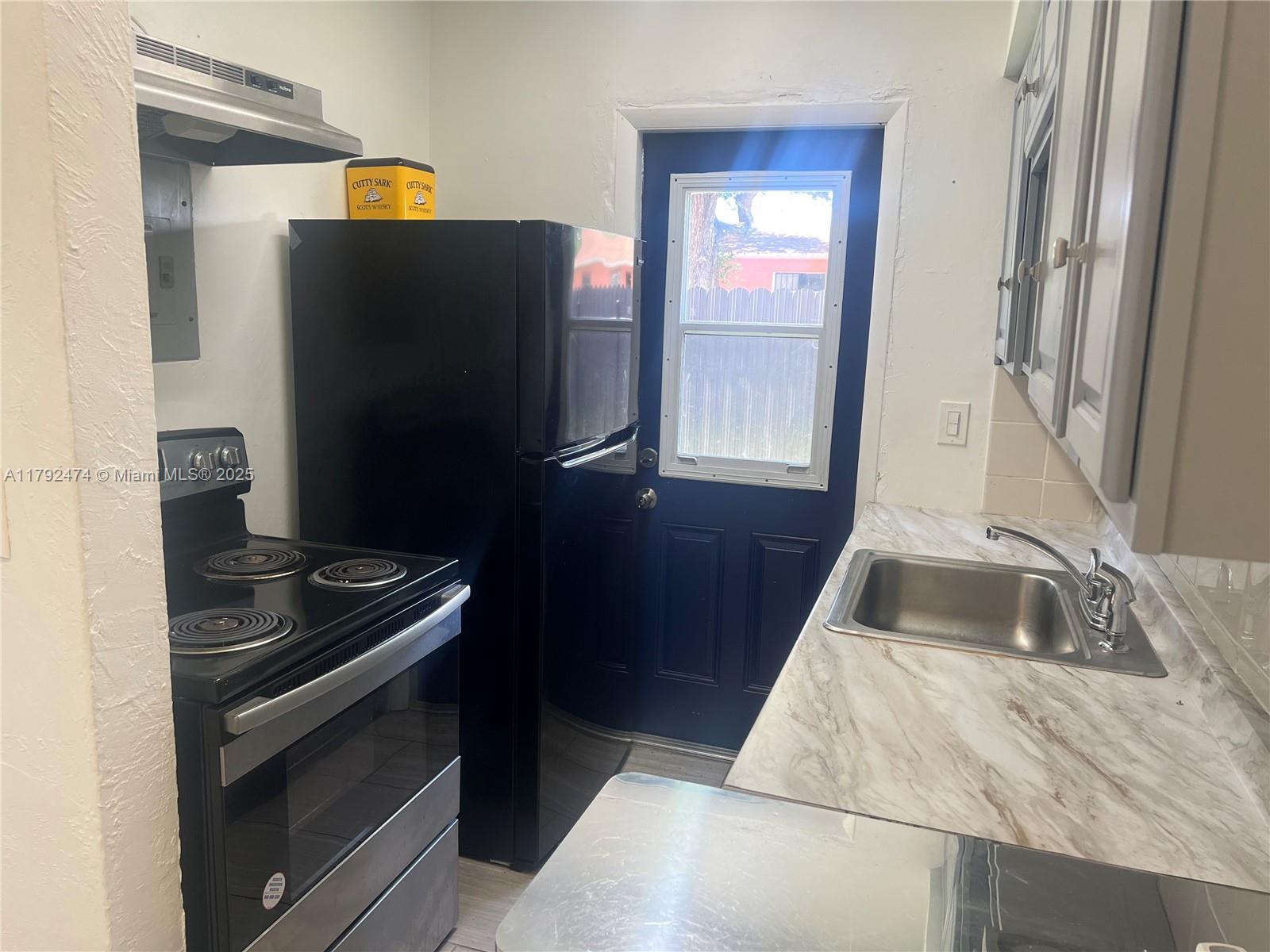 Property photo # 4