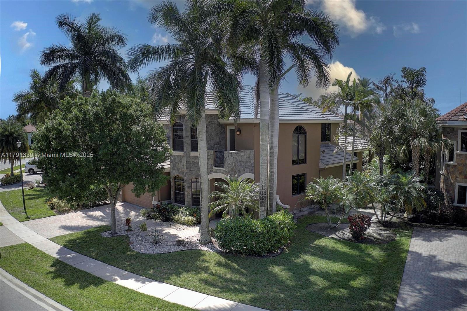 Property photo # 0