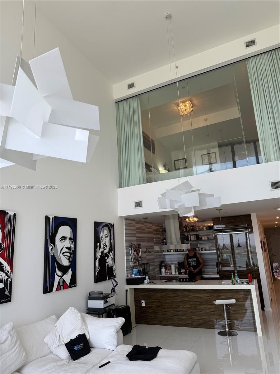 Condo for Sale in Miami, FL