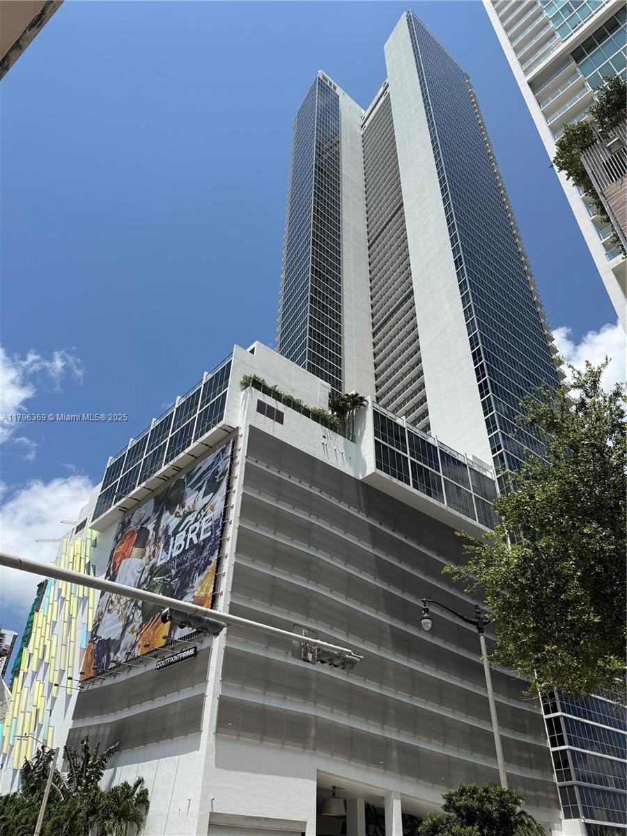 Listing Photo 6