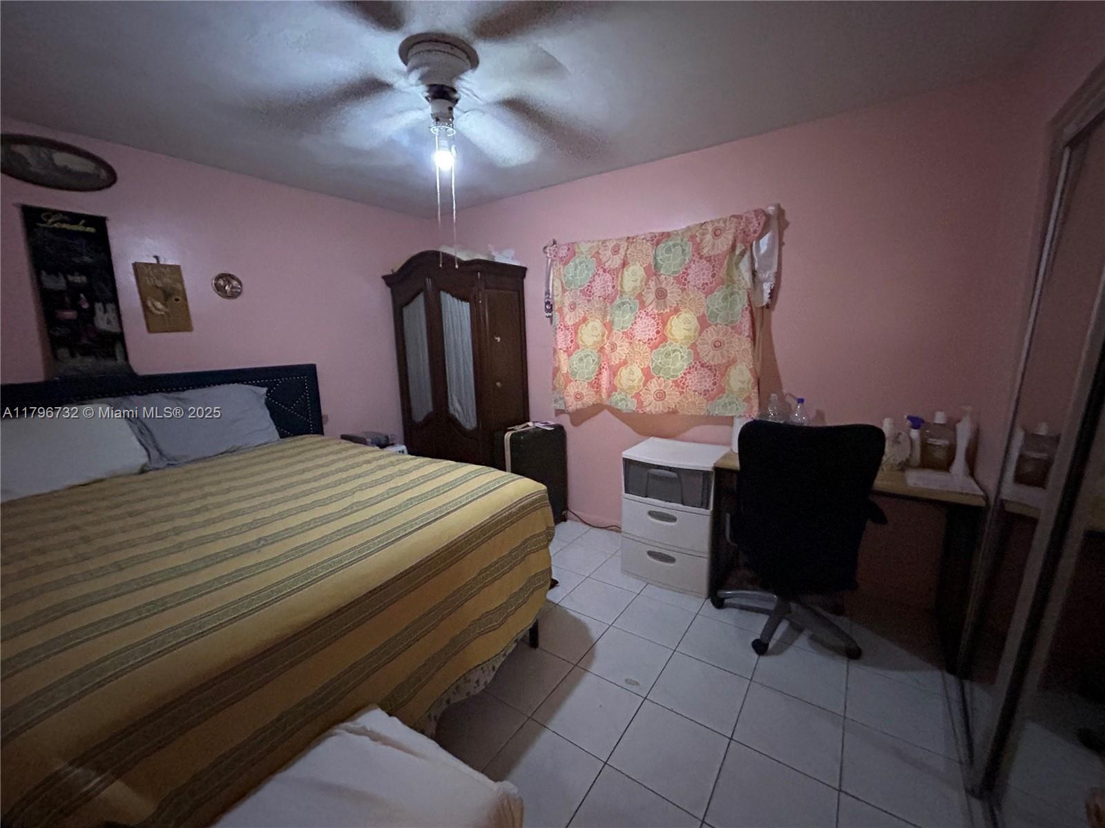 21270 NW Miami Ct, Miami Gardens, Florida image 17