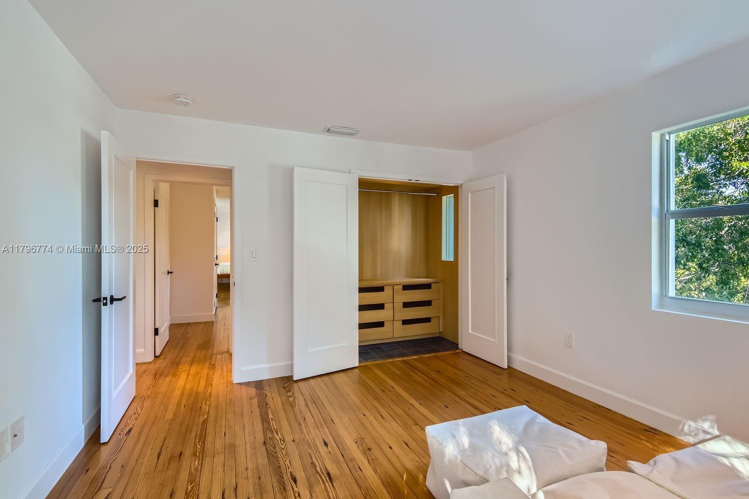5812 Alton Rd, Miami Beach, Florida image 34