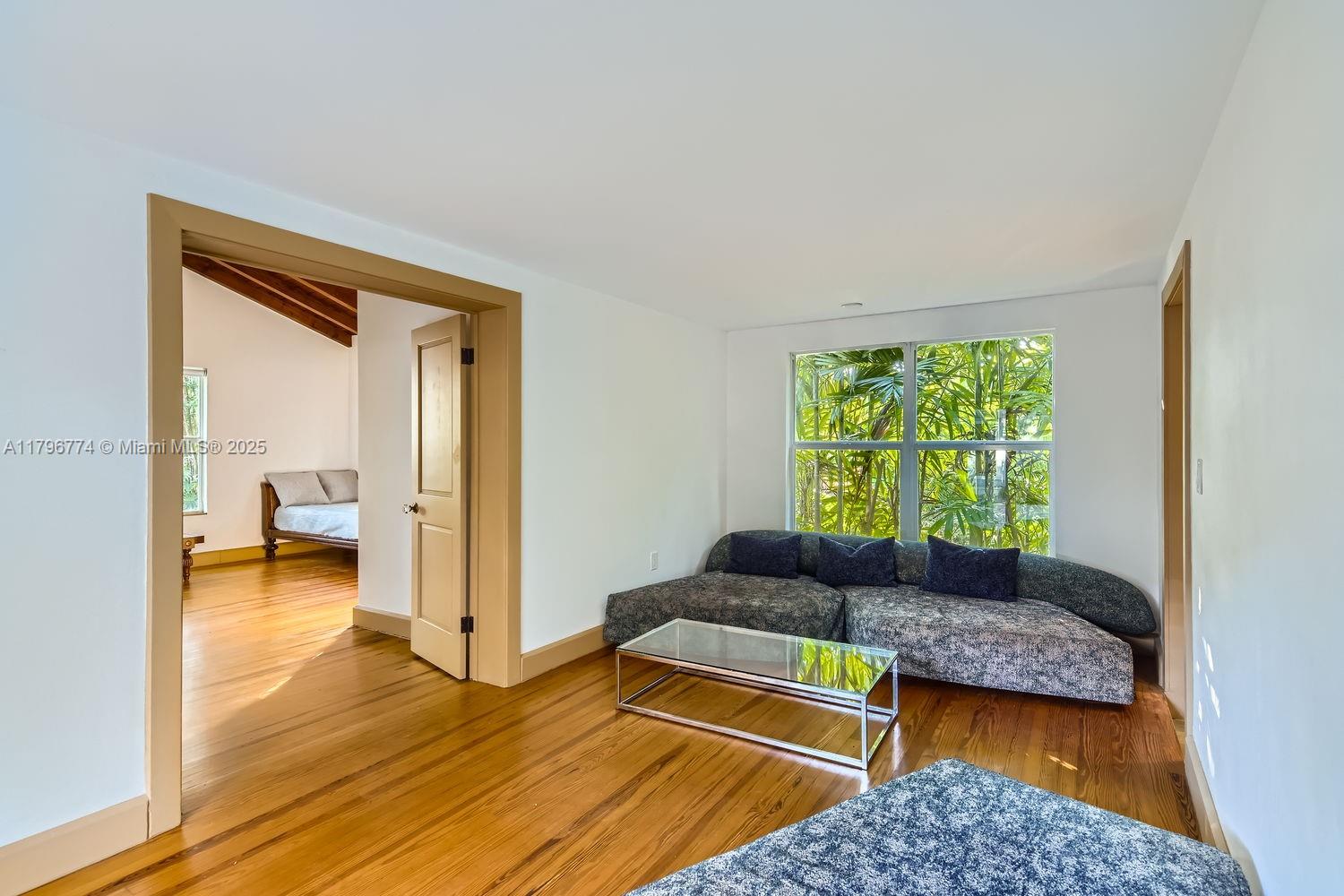 5812 Alton Rd, Miami Beach, Florida image 49