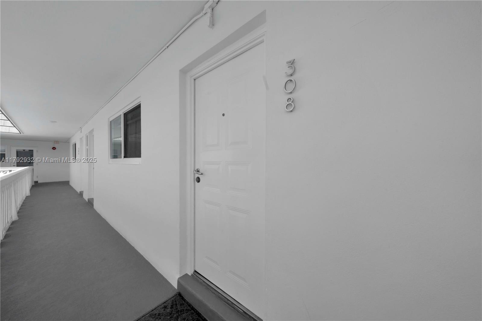 200 Galen Dr #308, Key Biscayne, Florida image 3