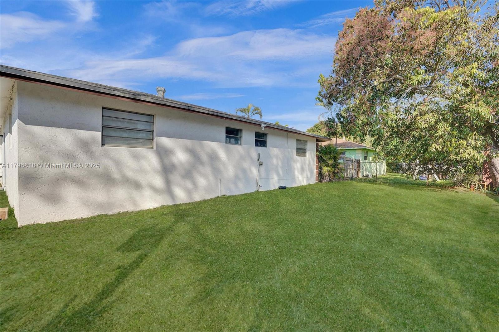 400 NE 2nd St, Boynton Beach, Florida image 39