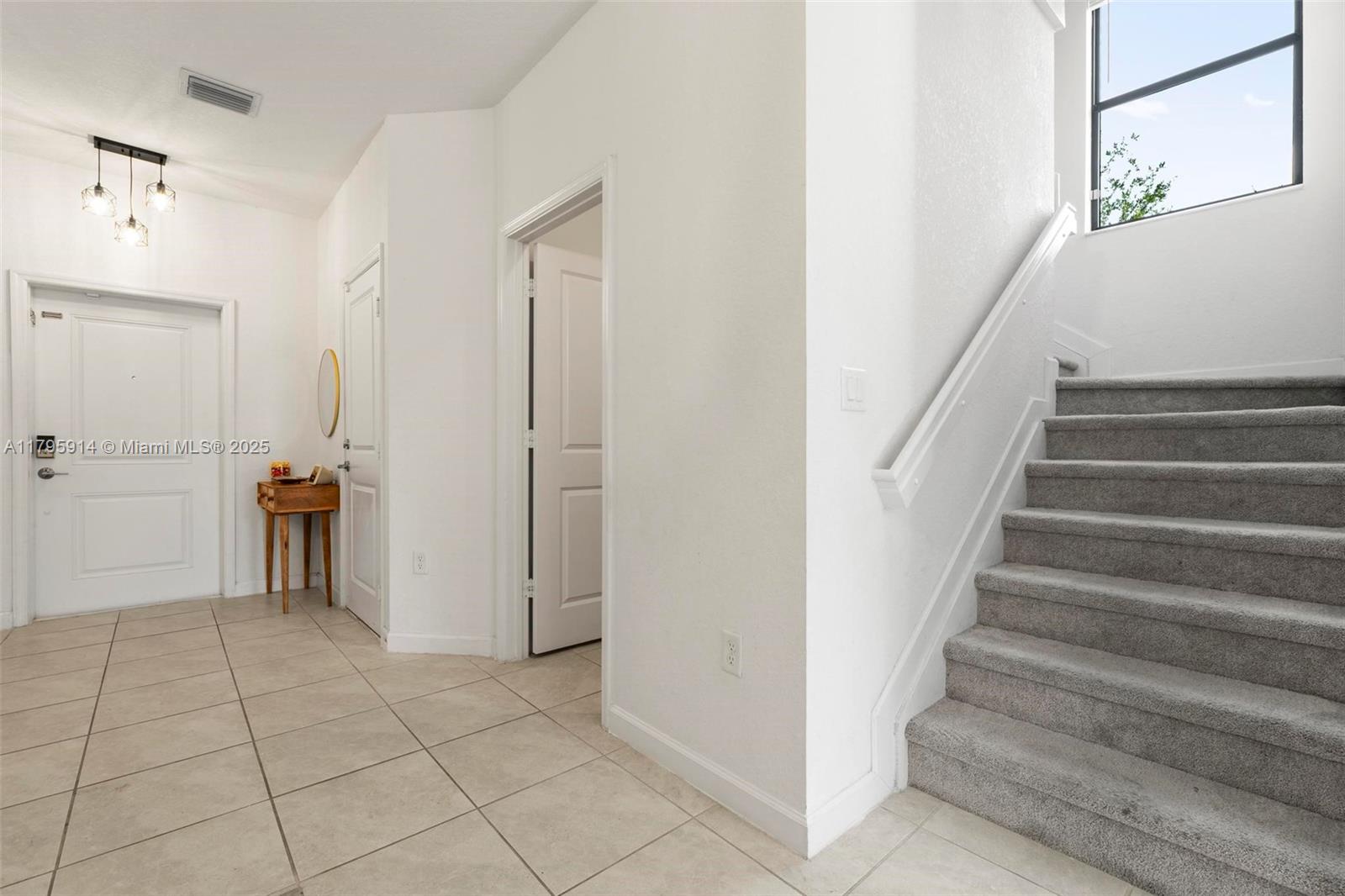 20302 NW 6th Pl, Miami Gardens, Florida image 11