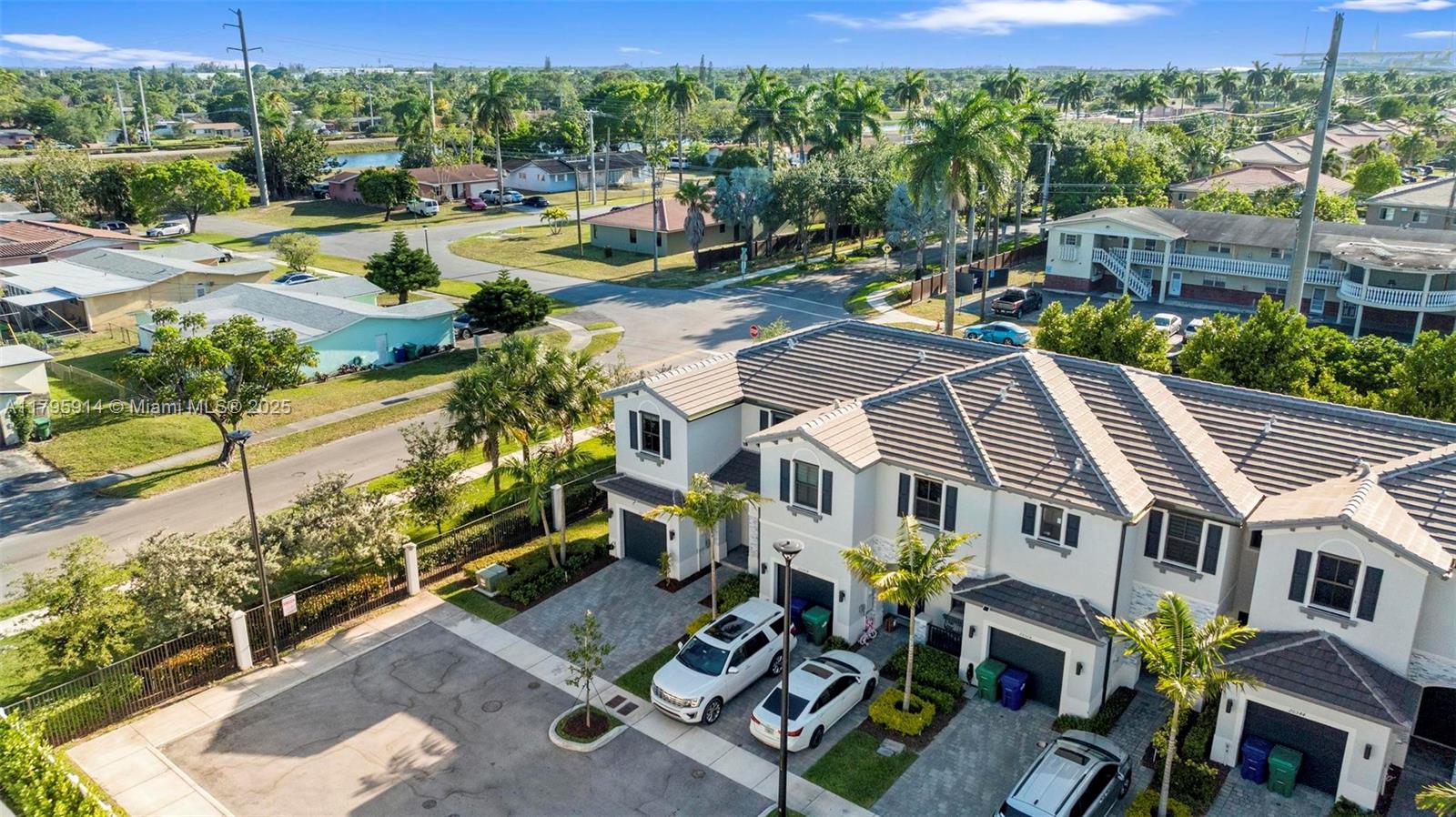 20302 NW 6th Pl, Miami Gardens, Florida image 37