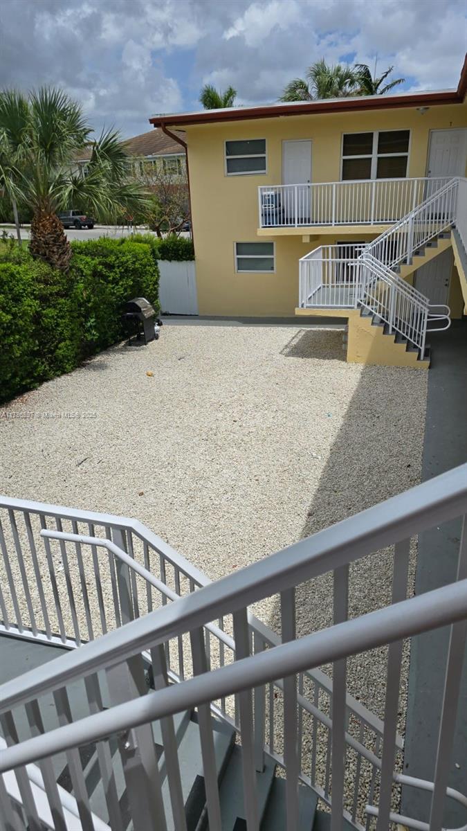 Property photo # 6