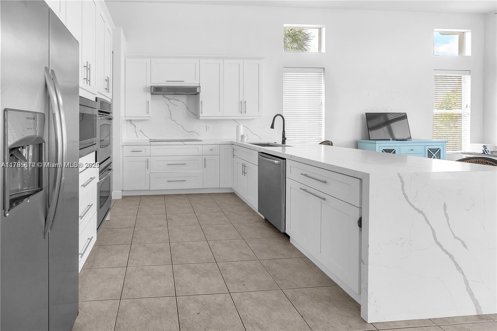 Property photo # 8