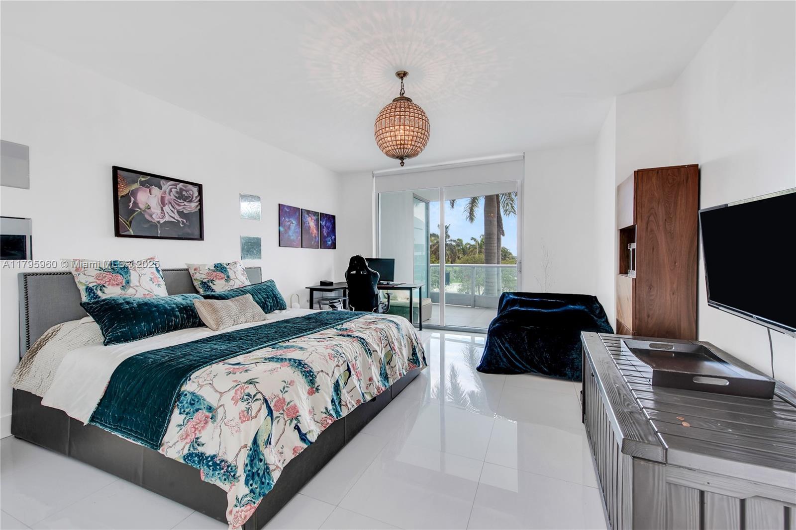 Property photo # 6