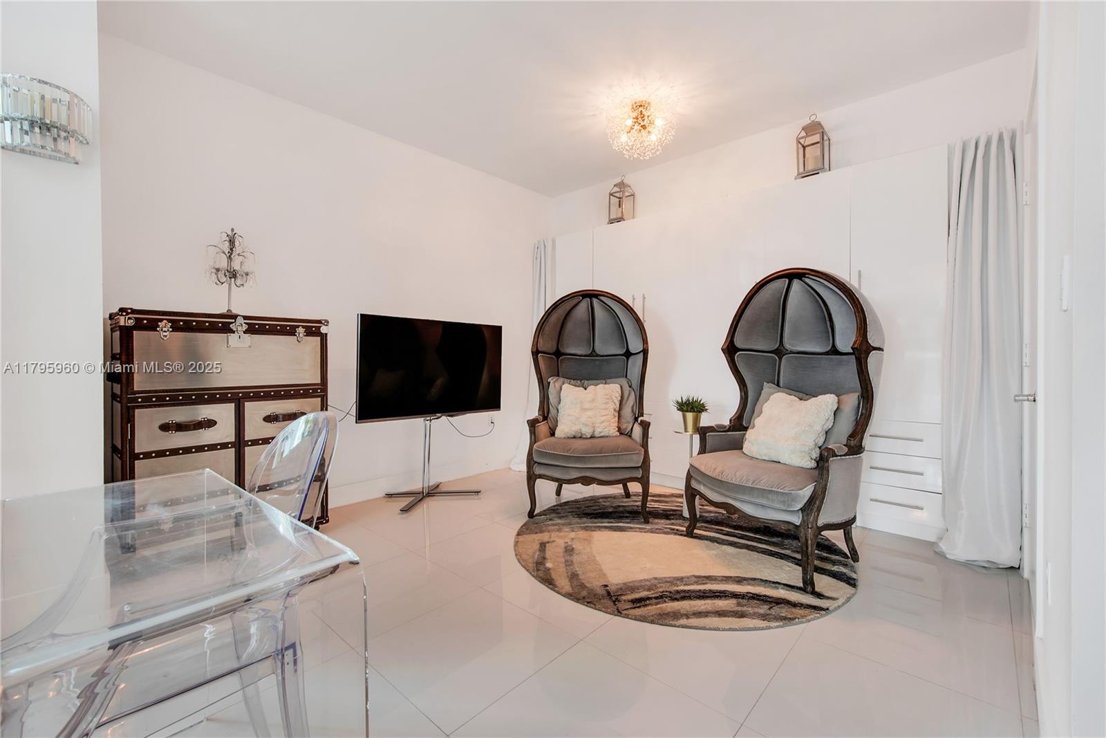 Property photo # 7