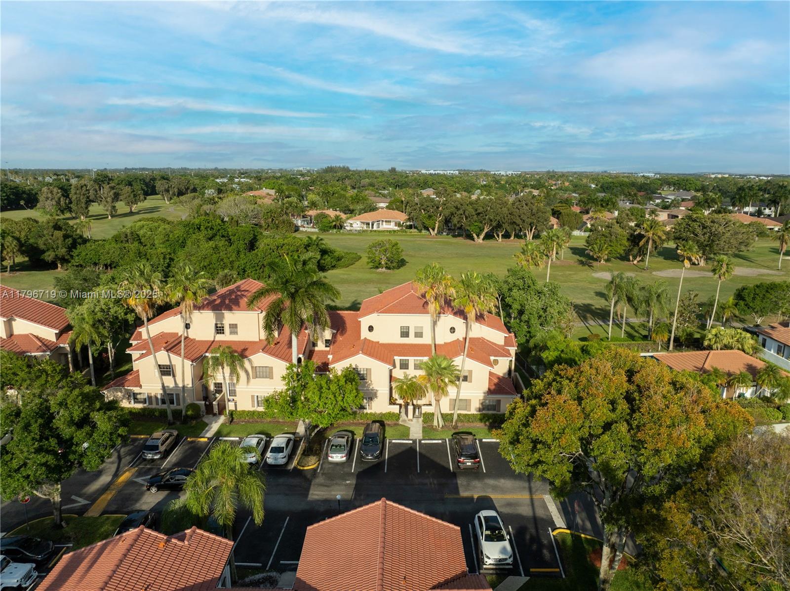 501 SW 158th Ter #103, Pembroke Pines, Florida image 2