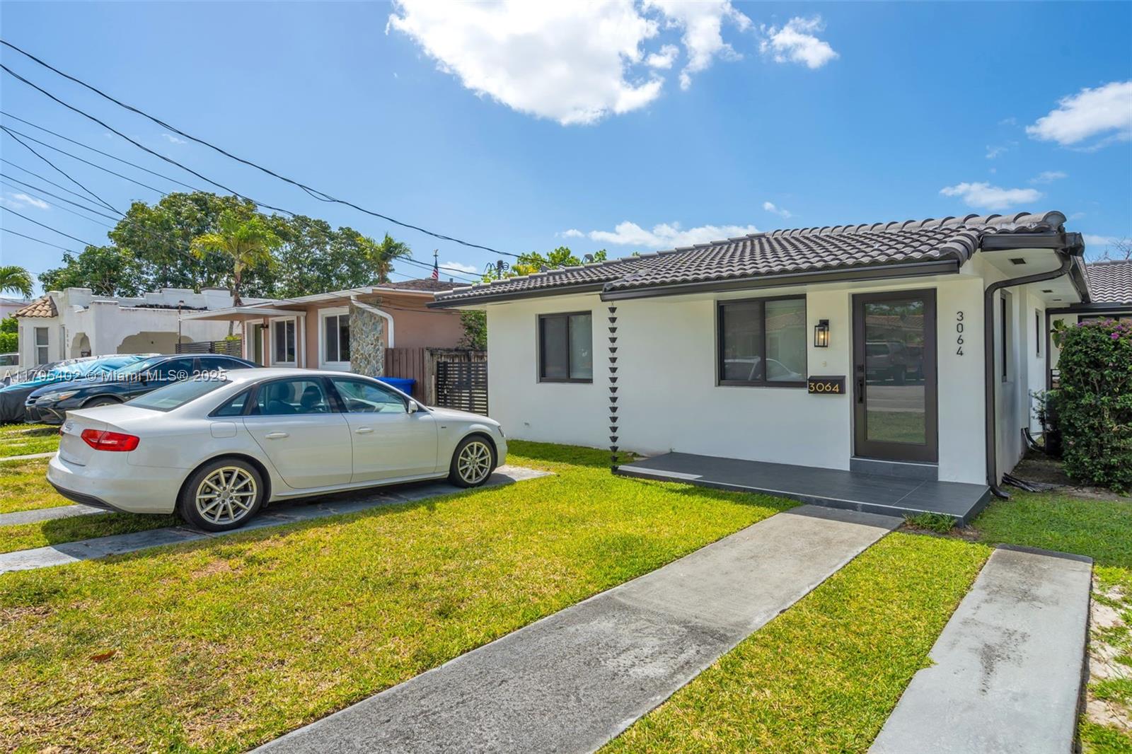 Property photo # 0