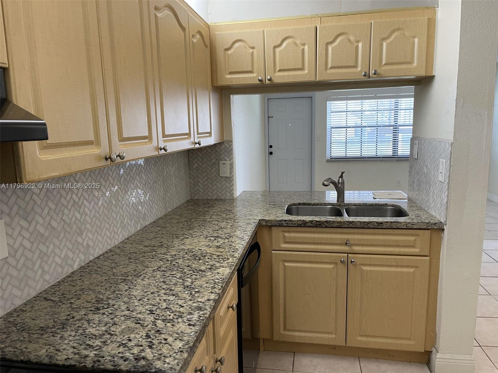 Property photo # 6