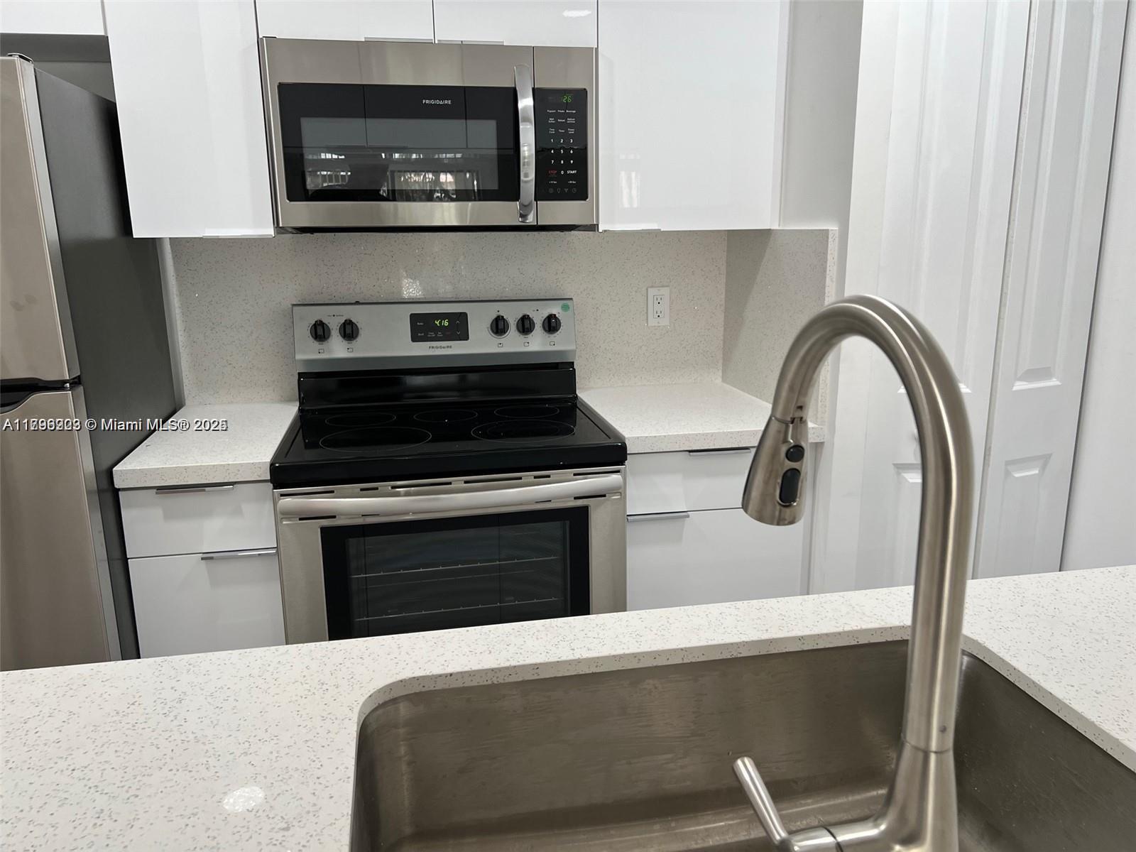 Property photo # 4