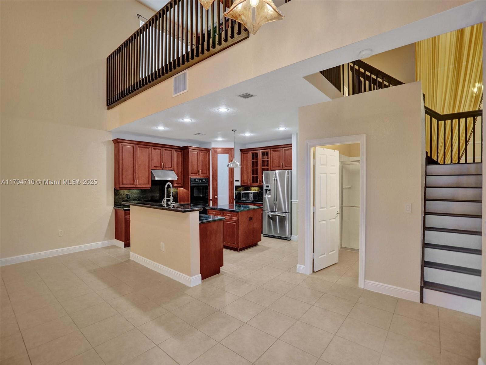 Property photo # 7