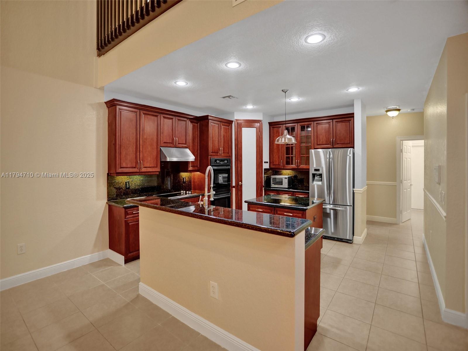 Property photo # 6