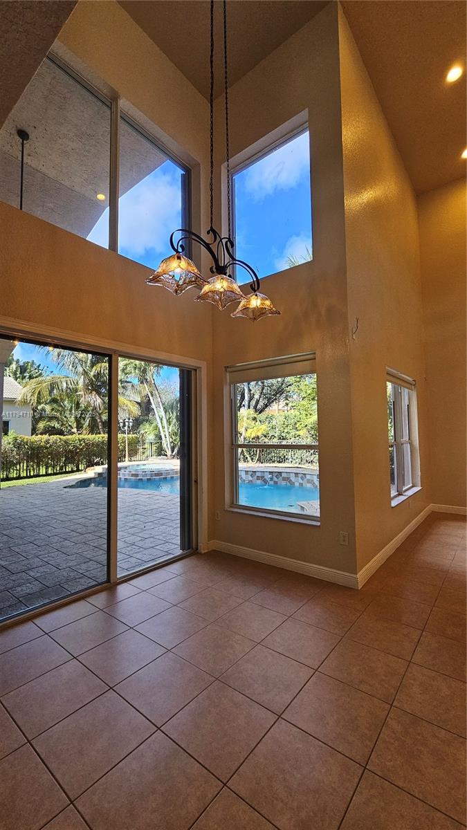 Property photo # 9