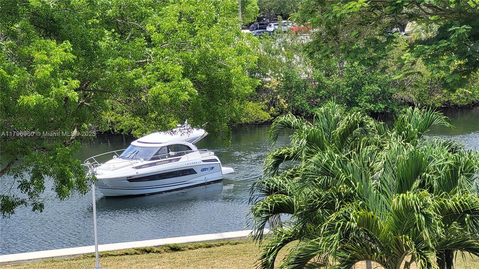 3401 N Country Club Dr #410, Aventura, Florida image 1