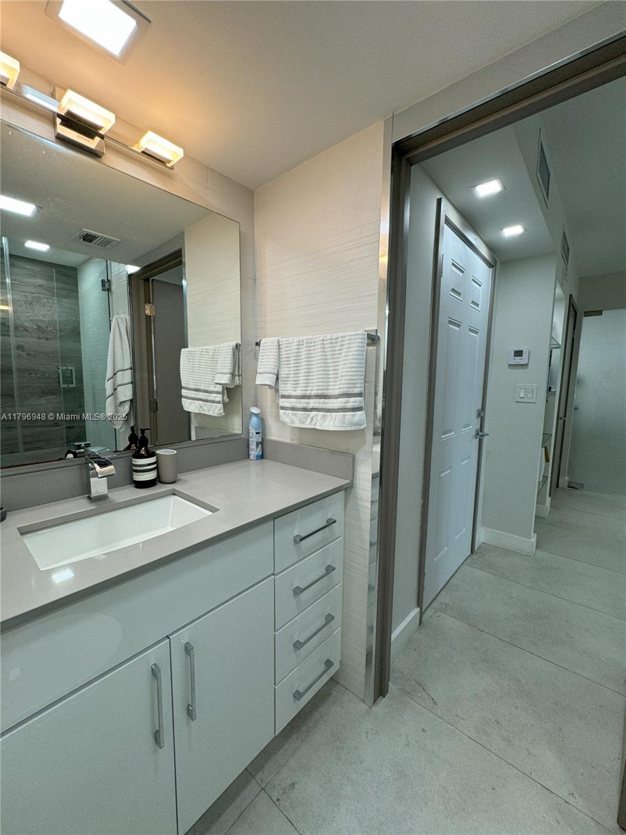 9500 W Bay Harbor Dr #6B, Bay Harbor Islands, Florida image 18