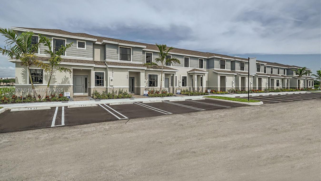 1490 NE 3rd Avenue, Florida City, Florida image 1
