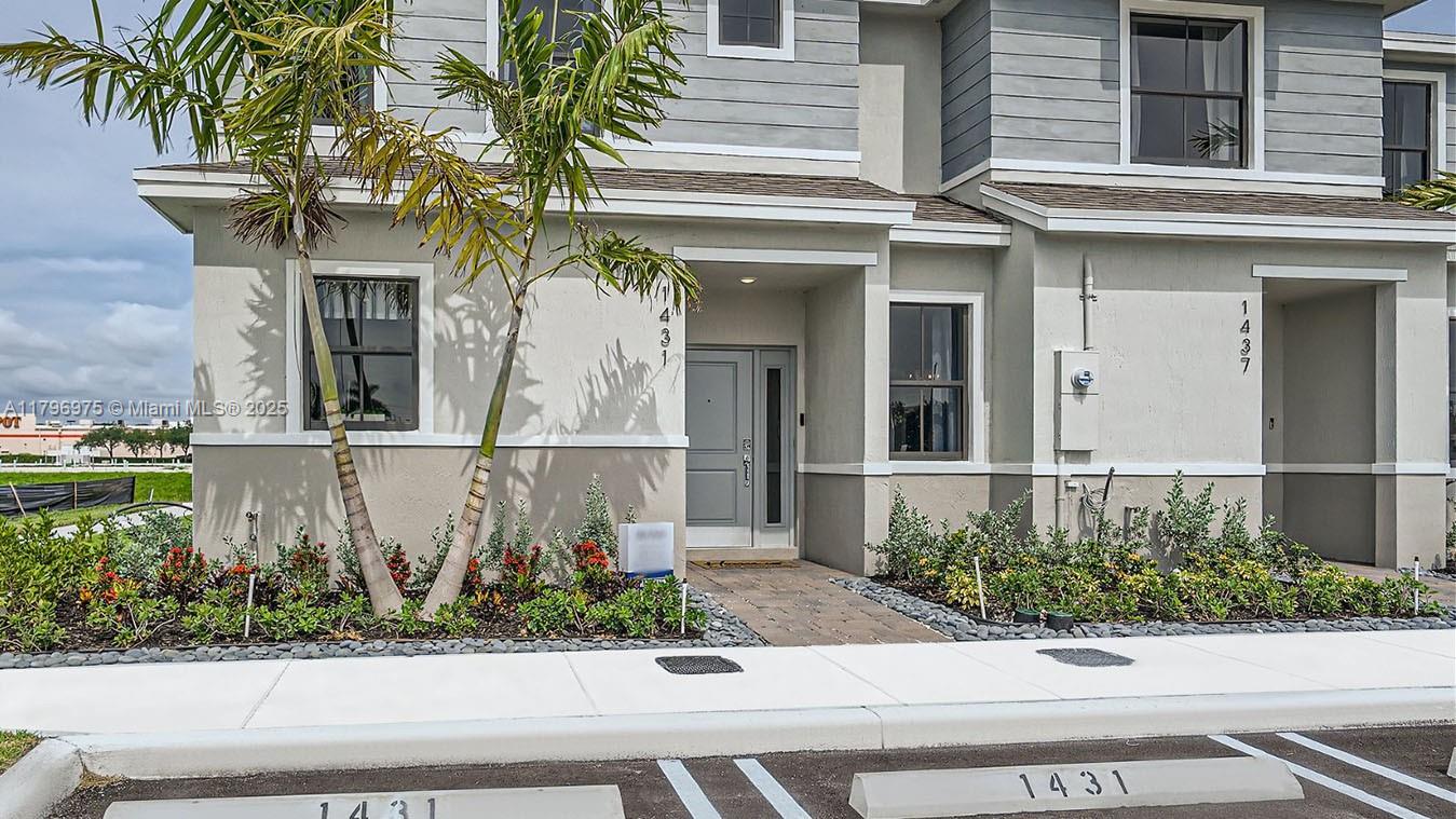 1490 NE 3rd Avenue, Florida City, Florida image 2