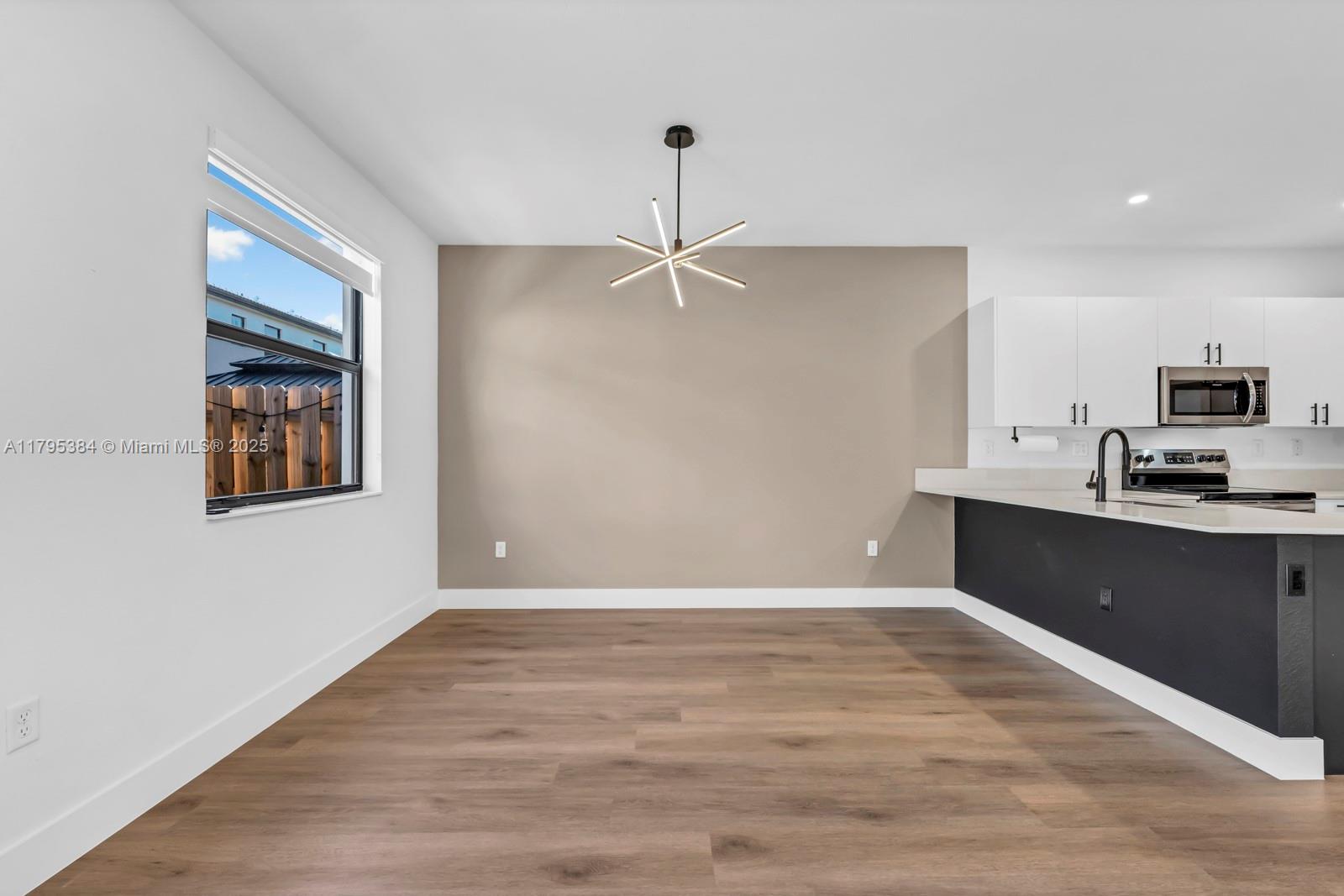 Property photo # 2