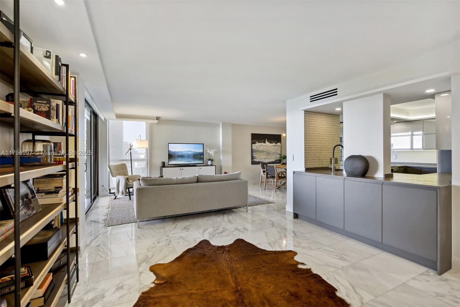 Property photo # 9