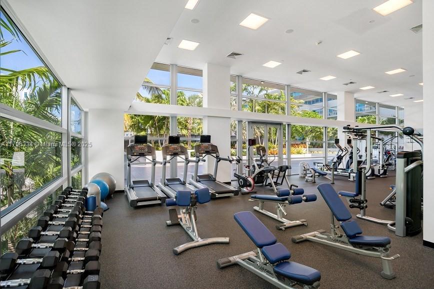 2950 NE 188 #216, Aventura, Florida image 36