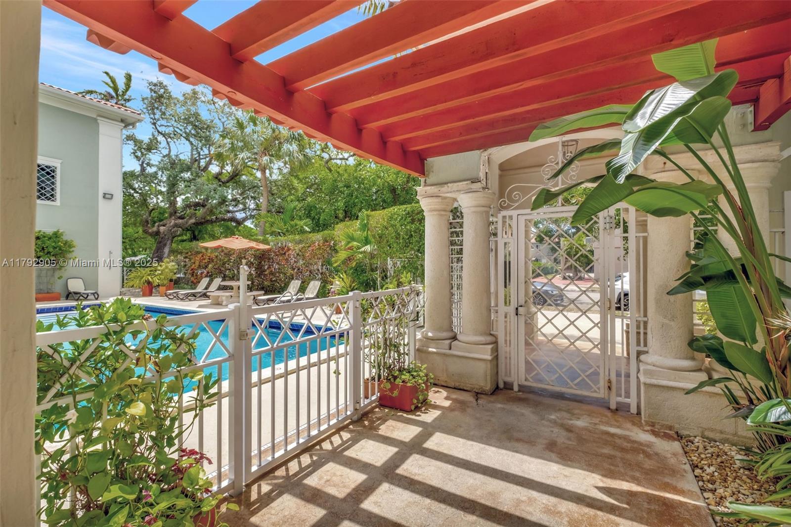 Property photo # 8