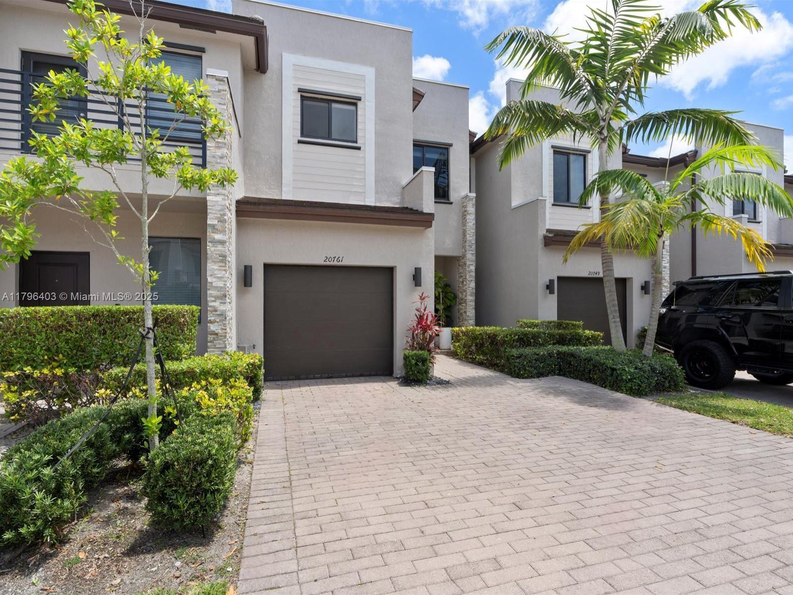 20761 NE 2nd Ct, North Miami, Florida image 3