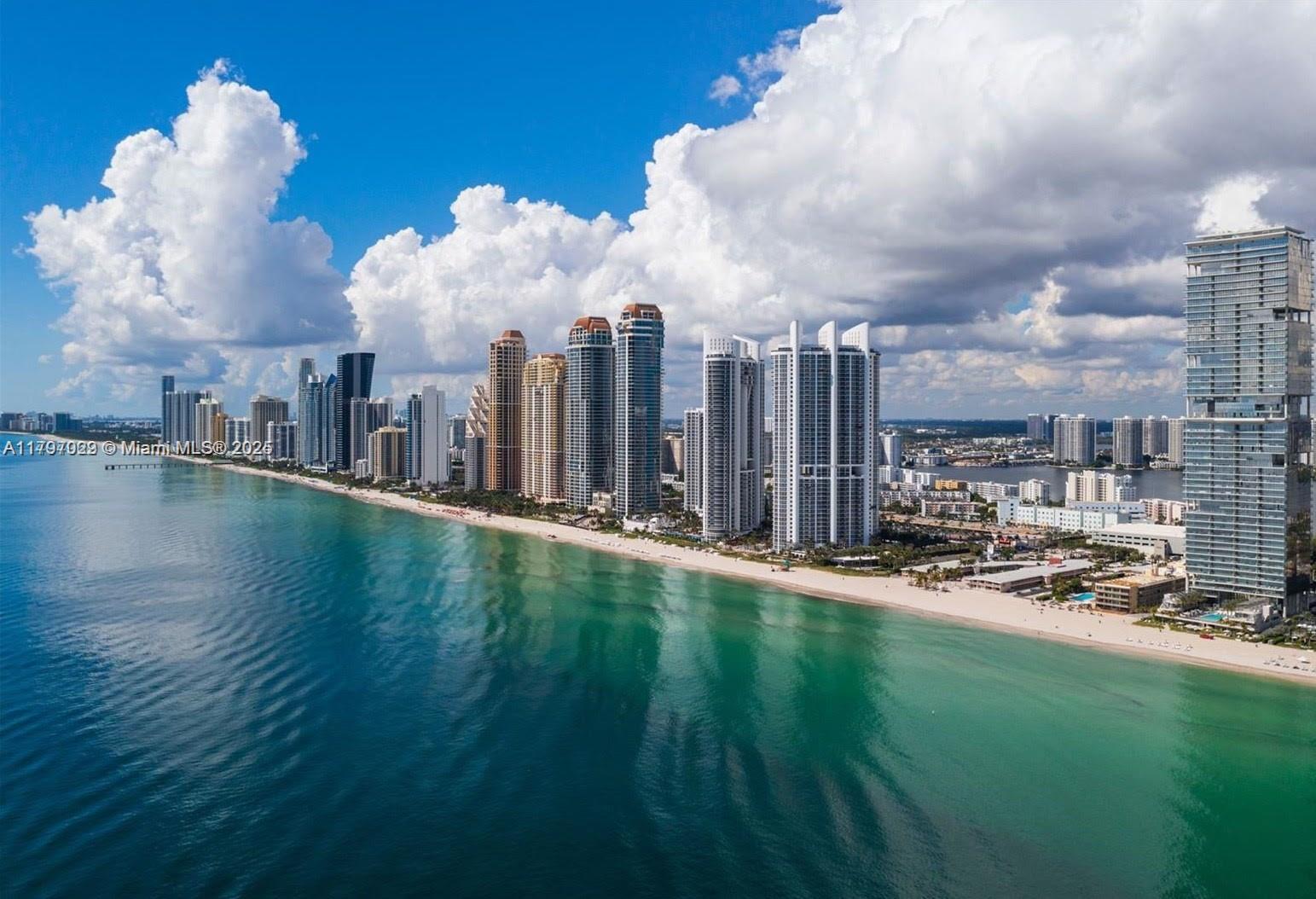 Condo for Sale in Sunny Isles Beach, FL