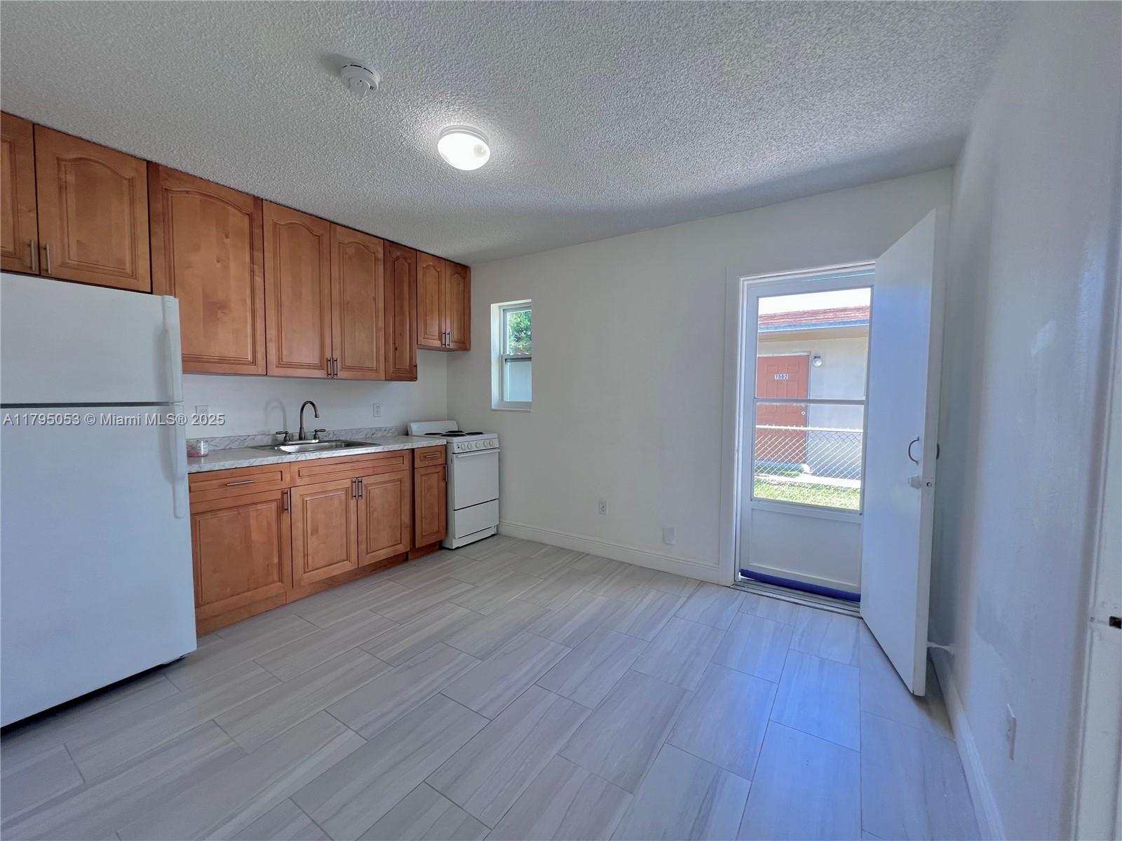 Property photo # 2