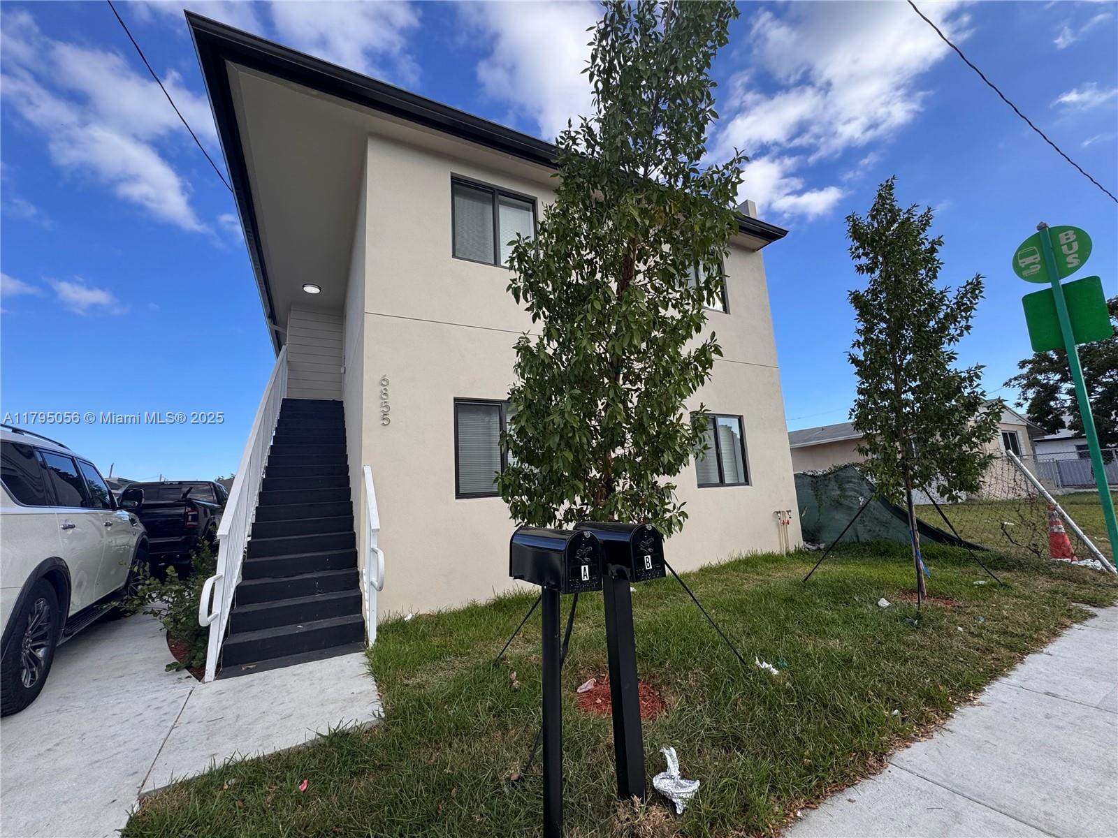 Property photo # 0