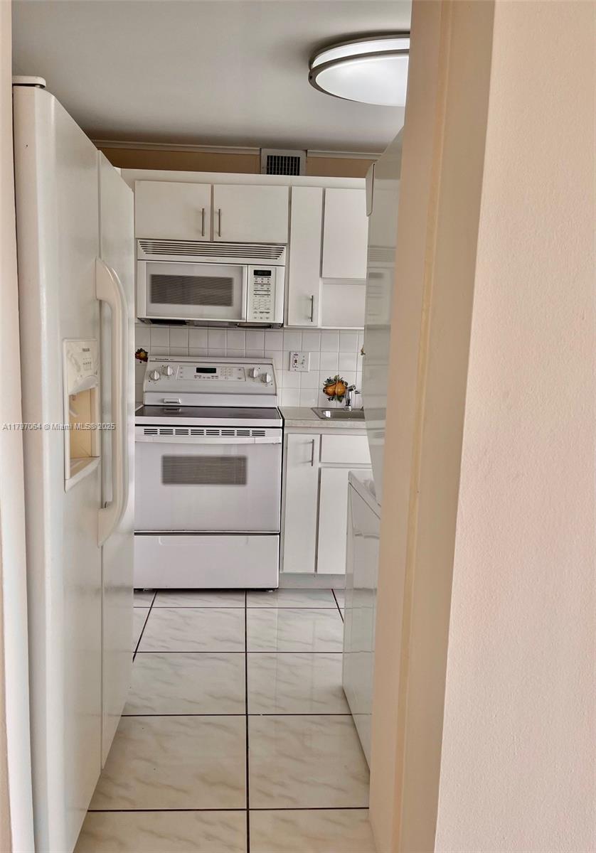 Property photo # 9