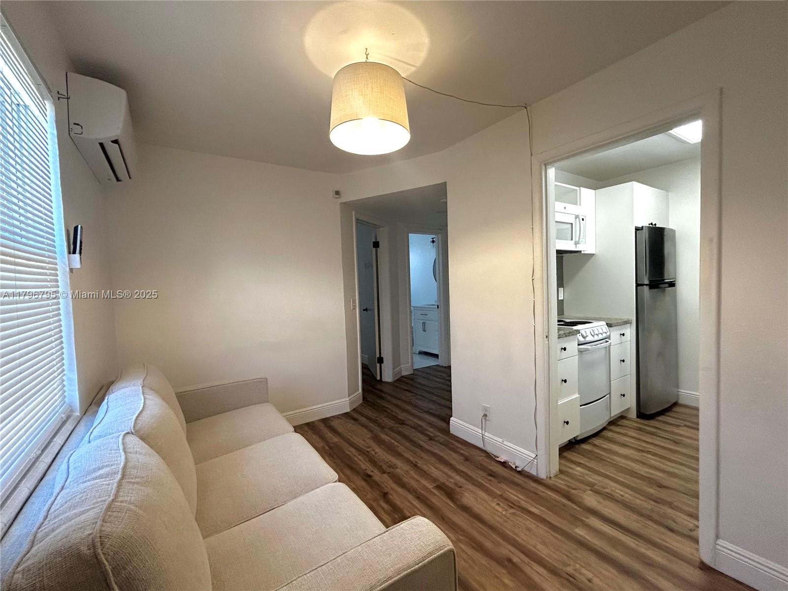 Property photo # 9