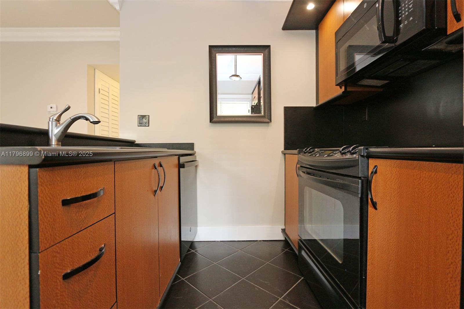 Property photo # 2