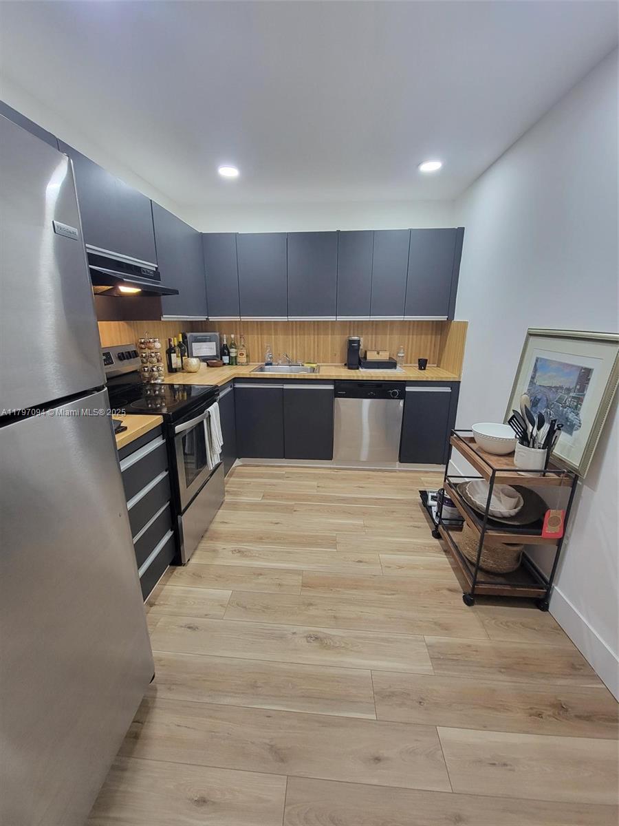 Property photo # 8