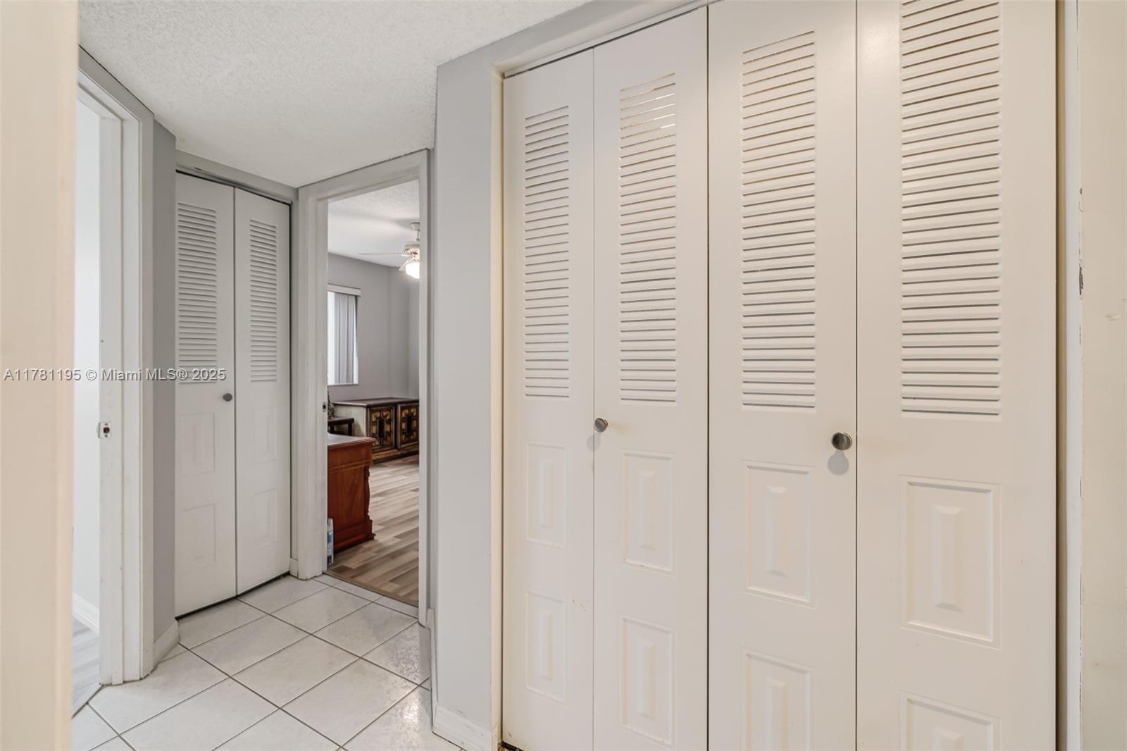 6698 N 10th Ave N #218, Lake Worth, Florida image 25