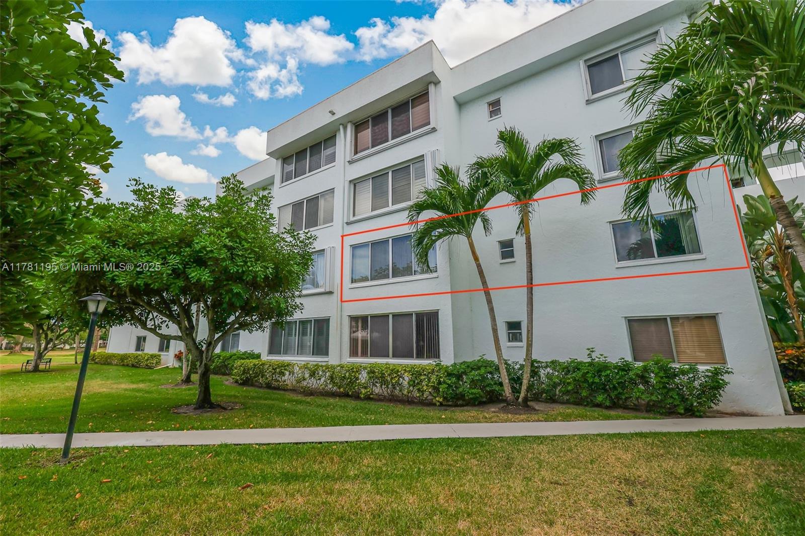 6698 N 10th Ave N #218, Lake Worth, Florida image 38