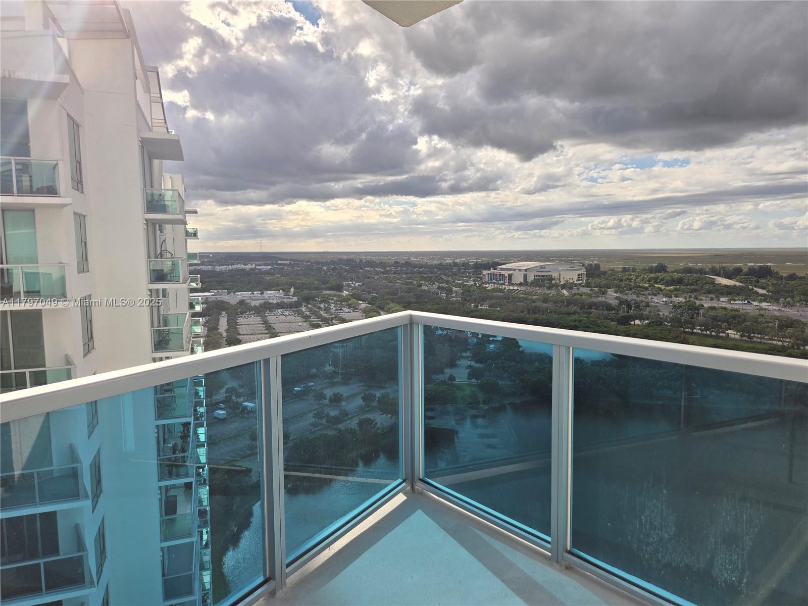 2641 N Flamingo Rd #2601N, Sunrise, Florida image 8